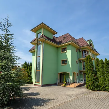 Pension Velky Meder 3* Veľký Meder